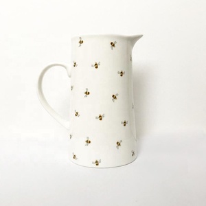 Bee patterned <b>Jug</b> - Product Image 1