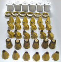 Commercial Industriel Entièrement Automatique Petit Mini Verser Oeuf Papier Tasse Gâteau Pâte Cupcake Maker Remplissage Distribution Faisant La Machine