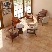 Ensemble de sièges de canapé de restaurant commercial moderne en bois ovale avec revêtement en cuir, table et chaise
