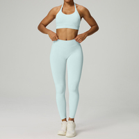 Brand New Sportswear 2 pièces ensemble Scrunch Butt Shorts Sexy dos licou cou soutien-gorge Fitness entraînement Yoga ensembles pour les femmes