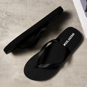 2026 New Men <b>Flip</b> <b>Flops</b> Summer Outdoor Wear Resistant Fashion Personality Soft Sole Casual <b>Slippers</b> - Product Image 4