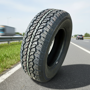 Pneu tout-terrain A/<span class=keywords><strong>T</strong></span> de fabrication chinoise à <span class=keywords><strong>prix</strong></span> d'usine 275/65R18LT 275/70R18LT Lanvigator Aplus Royalblack Compasal <span class=keywords><strong>Cross</strong></span> Country SUV - Product Image 1