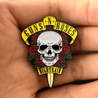 Pin Musik Logam Grosir, Pin Band Hard Rock, Pin Enamel Bentuk Tengkorak dan Senjata, Pin Lapel Musik Roses Nightrain, Koleksi untuk Penggemar