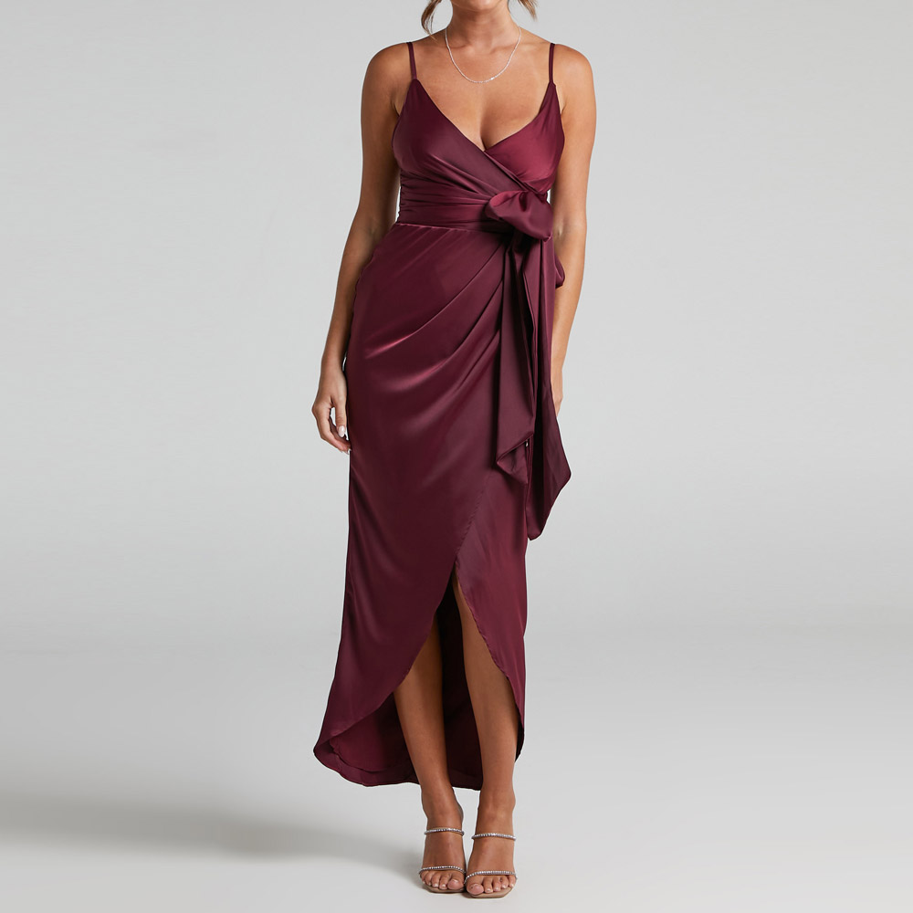 princess polly baby blue dress Plus Size Burgundy Gown SHEIN XL (16-18)
