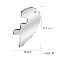 Une paire de breloques coeur brisé amour Couple collier en acier inoxydable Puzzle pendentif pour la fabrication de bijoux
