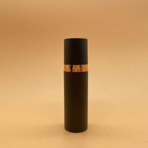 Botella de Bomba Sin Aire de Plástico Negro Mate y Dorado, Capacidades de 5ml, 10ml y 15ml, Tapa de Rosca, para Cosméticos, Lociones, Cremas, Sérum para el Cuidado de la Piel, Probador - Product Image 4