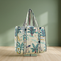 Tas Tote Wanita Premium Buatan Tangan dari Katun Berlapis dengan Tali Pegangan dan Penutup Ritsleting, Desain Warna Solid yang Luas, Tas Belanja untuk Semua Musim.