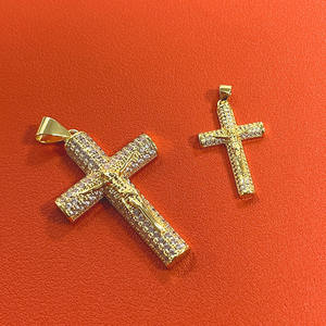 도매 보석 크로스보더 지르콘 크로스 풀 다이아몬드 핸드페인팅 구리 금 트렌디 펜던트 패션 도매 액세서리 - Product Image 4