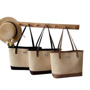 Sac à main en coton écologique de grande capacité, polyvalent, avec pompon, sac de plage d'été pour les vacances - Product Image 1