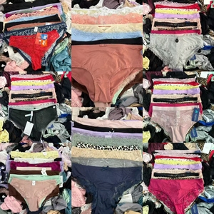 Mutandine Modelli Assortiti. Pizzo e cotone e tessuto senza cuciture. Colori e <span class=keywords><strong>taglie</strong></span> assortiti. MOQ 120 pezzi. Fornitura a lungo termine e aggiornamento continuo. - Product Image 4