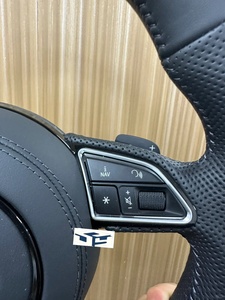 Volante Deportivo S-Line en Cuero Alcantara Completo con Botón de Arranque para Audi R8 TTRS C6 C7 S7 S4 A4 B8 RS3 SQ5 S5 B9 A6 C8 A3 <span class=keywords><strong>2018</strong></span> - Product Image 4