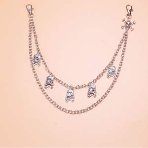 Chaîne de pantalon double tête de mort en argent tibétain, chaîne de taille Hip Hop, chaîne de corps mode Halloween, chaîne de pantalon multicouche, en stock - Product Image 3