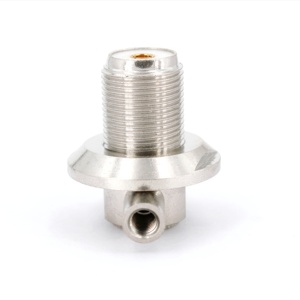 Conector de alimentador de intercomunicación 50-2D Extremo de tubería Base de antena de radio montada en vehículo M Cabeza hembra 50-1,5 <span class=keywords><strong>Soldadura</strong></span> universal - Product Image 1