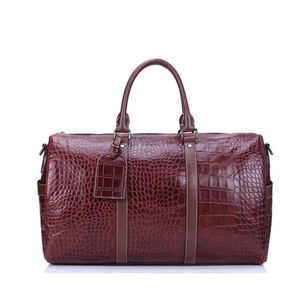 Sac de voyage de <span class=keywords><strong>luxe</strong></span> en cuir véritable de style crocodile pour hommes, polochon de grande taille de haute qualité en cuir véritable populaire - Product Image 1