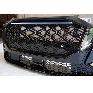 YIZHAO Nouveau Pare-chocs Avant Q5 2026 avec Grille Lumineuse en Maille Plastique pour Rénovation/Mise à Niveau - Product Image 6