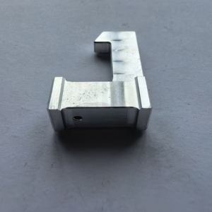 उच्च परिशुद्धता cnc मशीनिंग भागों 6061 एल्यूमीनियम बहु-अक्ष मिलिंग ब्रोशिंग सहिष्णुता 0.01 - Product Image 2