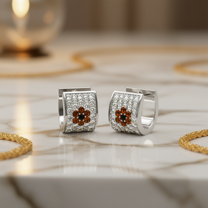 Eleganti Orecchini a Perno con Fiore in Oro Bianco e Cristalli, Stile Classico in Argento 925 per Uso Quotidiano Femminile - Product Image 2