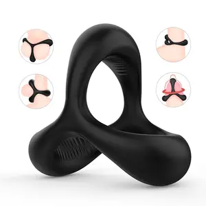 Vente en gros de triple anneaux péniens en silicone noir Retarder l'éjaculation Pénis Cage Sex Toys avec anneaux de gland et manchon pour hommes