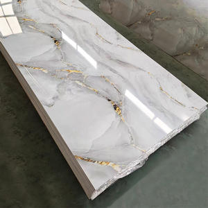 Moderne PVC wandpanelen voor binnendecoratie, waterdichte marmerlook kunststof platen voor badkamer of appartement, UV-bestendige PVC platen - Product Image 1