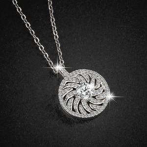 Collar con Colgante Floral de Plata de Ley 925 con Microcirconitas y Rodio, Elegante y Moderno para Mujer, Regalo de Boda, Cadena de Bambú - Product Image 6