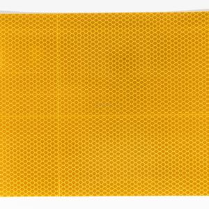 ASTM D4956 نوع 11 الماس الصف المنشورية الصغيرة عالية الوضوح ، صفائح عاكسة دائمة - Product Image 5