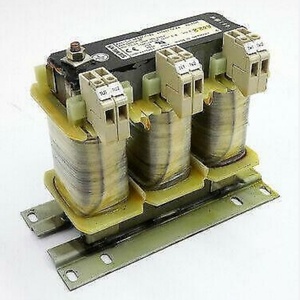 Nouveau variateur de fréquence SIMOVERT MD 6SE7022-6ES87-1FE0 25,5A à faible coût, garantie authentique de 2 ans, réacteur de sortie à noyau de fer 380V, en stock maintenant - Product Image 3