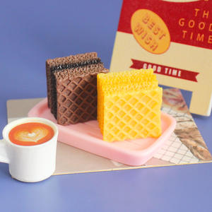 Galletas de Waffle Cuadradas 3D de Resina con Diseño Kawaii, Accesorios Decorativos para Manualidades y Scrapbooking - Product Image 1