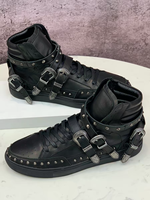 Bottes montantes pour hommes en cuir véritable, style rock sombre, avec boucles de ceinture et rivets, nouvelle collection hiver 2026