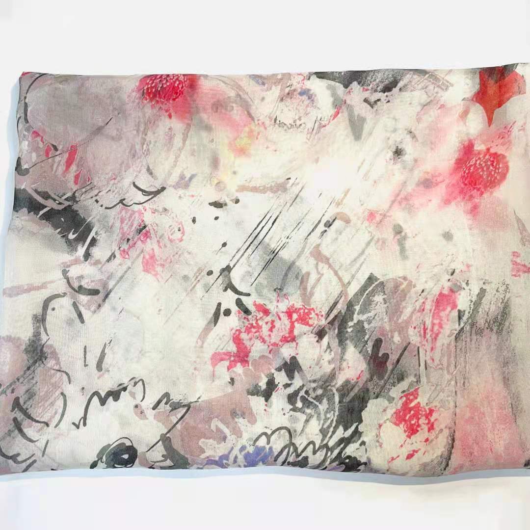 IN Stock digital print chrysanthemum pattern 100% mulberry silk with super soft hand feel