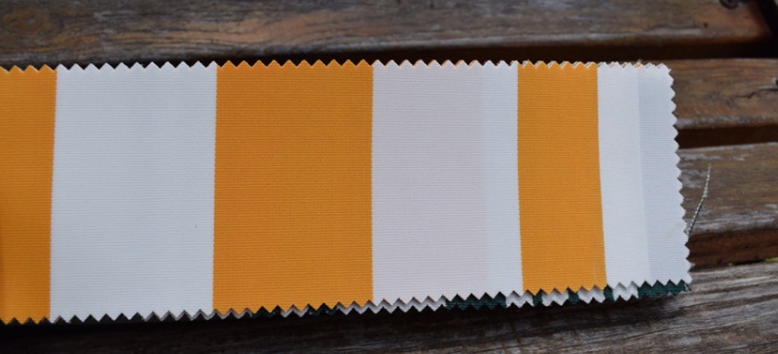 Yellow and white stripes