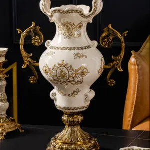Precios de cerámica china Jarrón de cerámica de flor dorada montado suave de estilo uzbeko Kazajstán de lujo clásico con cobre