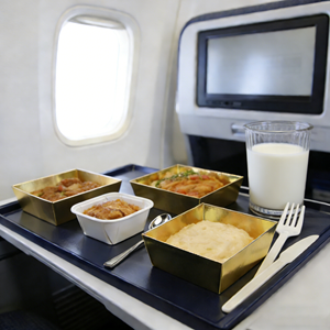 <span class=keywords><strong>Plateau</strong></span> Atlas 1/2 ABS <span class=keywords><strong>antidérapant</strong></span> en plastique pour le service de boissons et de <span class=keywords><strong>repas</strong></span> en avion - Product Image 4