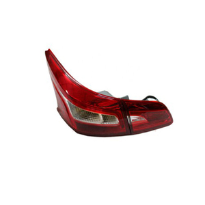Molde personalizado para lámpara trasera de coche, piezas de automóvil, inyección - Product Image 3