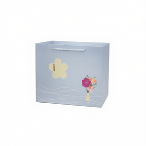 Bolsa de Regalo de Papel Personalizada de 12U para Cumpleaños, para Agregar un Toque Especial a tu Ocasión - Product Image 1