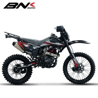 Moto tout-terrain électrique BNK CB300F 300cc monocylindre sans balais 4 temps refroidie par air avec une vitesse maximale de >80 km/h et une puissance de 16/8500