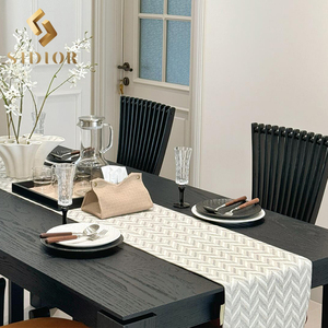 Set Tavolo da Pranzo Moderno in Legno Massello di Rovere Nero, Frassino e Noce con 4 Sedie, Tavolo e Sedie per Sala da Pranzo da 4, 6 o 8 Posti - Product Image 6