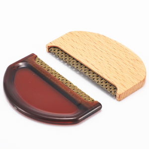 Spazzola per Pulizia Vestiti Multi-Tessuto con Manico <span class=keywords><strong>in</strong></span> Plastica HIPS e Legno, Rimuovi Pelucchi OEM - Product Image 1