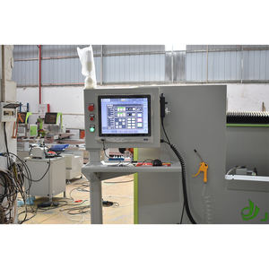 Machine de perçage et de fraisage CNC JUNDE 3.5KW/9KW pour le traitement de l'aluminium, du bois et du plastique - Product Image 3