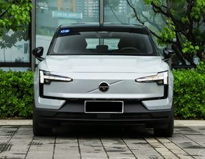 2024ของ EX30ไฟฟ้า EV 410กม. 49Kwh PS 200KW/343NM BEV แกนขับด้านหลังรถมือสองใหม่ - Product Image 5