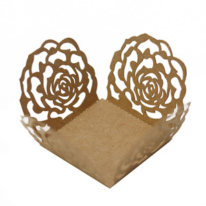 Emballages en papier <span class=keywords><strong>chocolat</strong></span>é ajourés en dentelle rose, plateaux à bonbons pour fêtes de mariage, boîtes à dragées découpées au laser en forme de rose pour <span class=keywords><strong>Ferrero</strong></span> <span class=keywords><strong>Rocher</strong></span> - Product Image 3