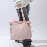 Tas Belanja Wanita Bergaya Jepang, Tahan Air, Berbahan Nilon, Lapisan Poliester, Model Terbuka, Kasual, Musim Semi/Panas, Tas Selempang, Stylish