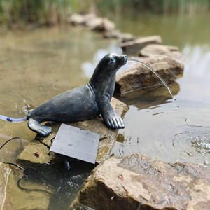 Statue de <span class=keywords><strong>fontaine</strong></span> d'eau solaire d'extérieur en résine, modèle LIFA, ornement réaliste de lion marin, animal marin, cascade, artisanat de jardin - Product Image 1