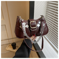 Sac bandoulière Y2K en cuir PU de créateur, style gothique punk, design cruciforme, pour fille cool et tendance, collection 2026