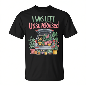 Camiseta para mamás y papás con la frase "Me quedé sin supervisión al cuidar el jardín" - Product Image 2