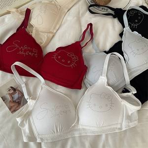 <span class=keywords><strong>Victoria</strong></span> Femmes Confortable Dessin Animé Petite Poitrine Soutiens-Gorge Doux Dentelle Respirant Anti-Affaissement Sans Fil Personnalisé Coupe Tissé Tissage - Product Image 2