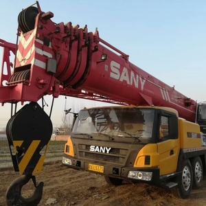 Grúa Móvil SAN-Y STC1000C de 100 Toneladas de Segunda Mano, Pluma Telescópica de 5 Secciones, Altura de Elevación de 64 m, Motor, Caja de Cambios y Bomba Opcionales - Product Image 2