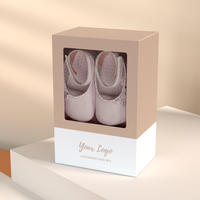 Boîtes d'emballage de luxe personnalisées avec logo pour mini-chaussures de bébé et chaussettes roses, avec fenêtre, vente en gros