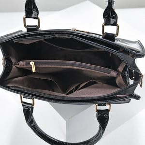 Juego <span class=keywords><strong>de</strong></span> <span class=keywords><strong>Tres</strong></span> Bolsos <span class=keywords><strong>de</strong></span> Gran Capacidad, Nuevo Modelo 2024, Versátiles y Sencillos, para Mamás <span class=keywords><strong>de</strong></span> Mediana Edad - Product Image 2