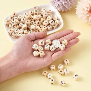 100 Piezas/Bolsa <span class=keywords><strong>de</strong></span> Cuentas <span class=keywords><strong>de</strong></span> <span class=keywords><strong>Madera</strong></span> en Forma <span class=keywords><strong>de</strong></span> Cubo Mixtas, Cuentas <span class=keywords><strong>Sueltas</strong></span> para Hacer Joyería, Juego <span class=keywords><strong>de</strong></span> Cuentas Cuadradas <span class=keywords><strong>de</strong></span> <span class=keywords><strong>Madera</strong></span> Natural con Iniciales del Alfabeto, 26 <span class=keywords><strong>Letras</strong></span>, 10 mm - Product Image 3