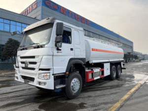 Camion-citerne à carburant lourd Sinotruk HOWO 6x4 10 roues avec système de distribution de carburant informatisé - Product Image 6